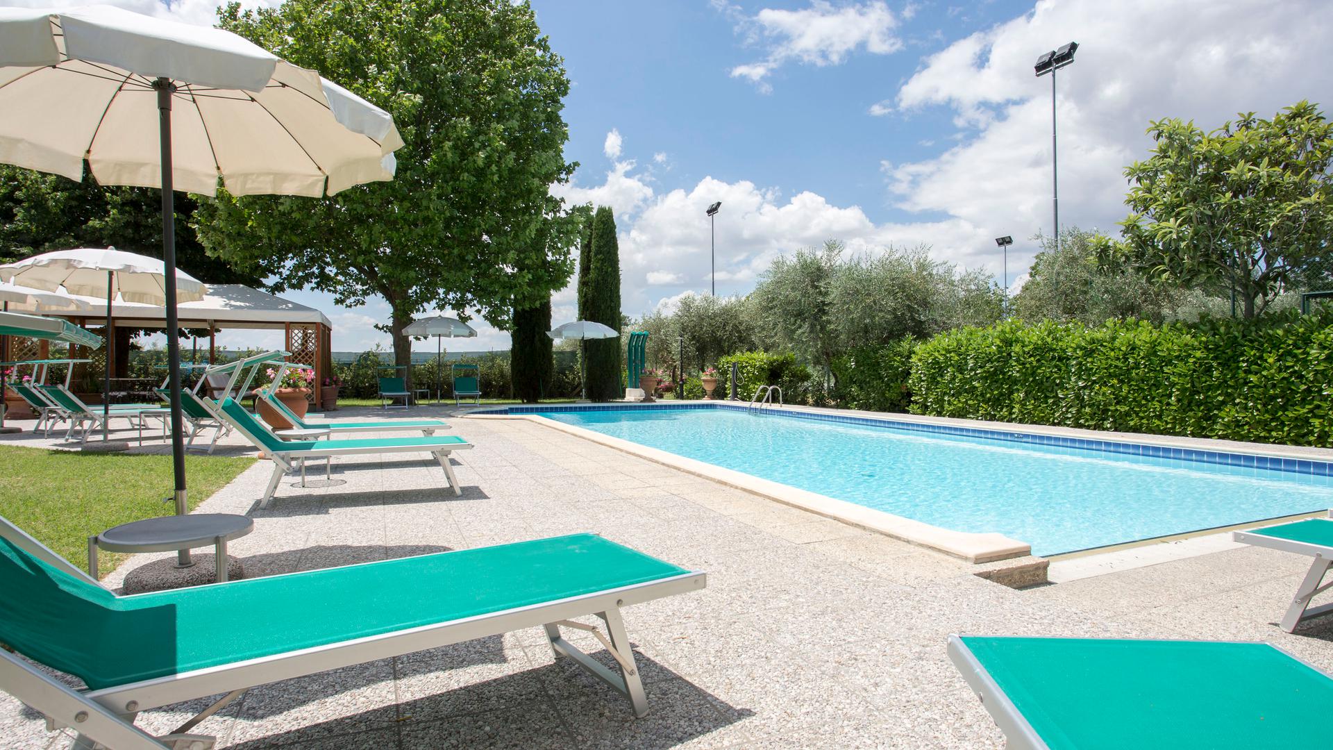 Agriturismo in Cortona with swimming pool